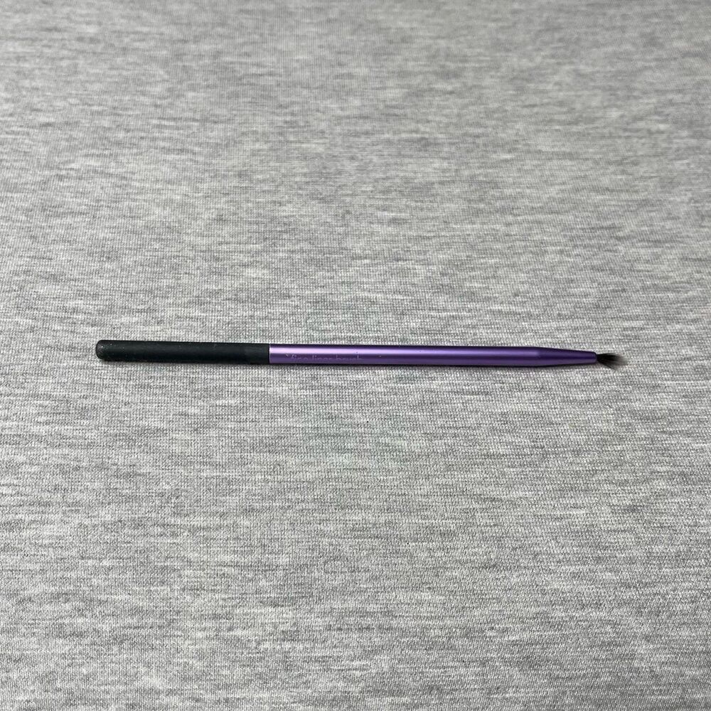 Real Techniques Eye Fine Liner Brush